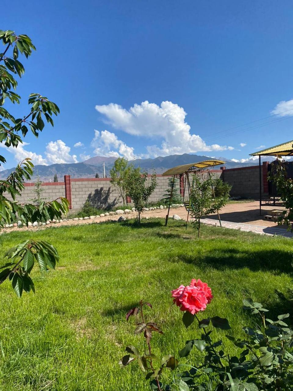 Svetlana Guest House Bokonbayevo المظهر الخارجي الصورة