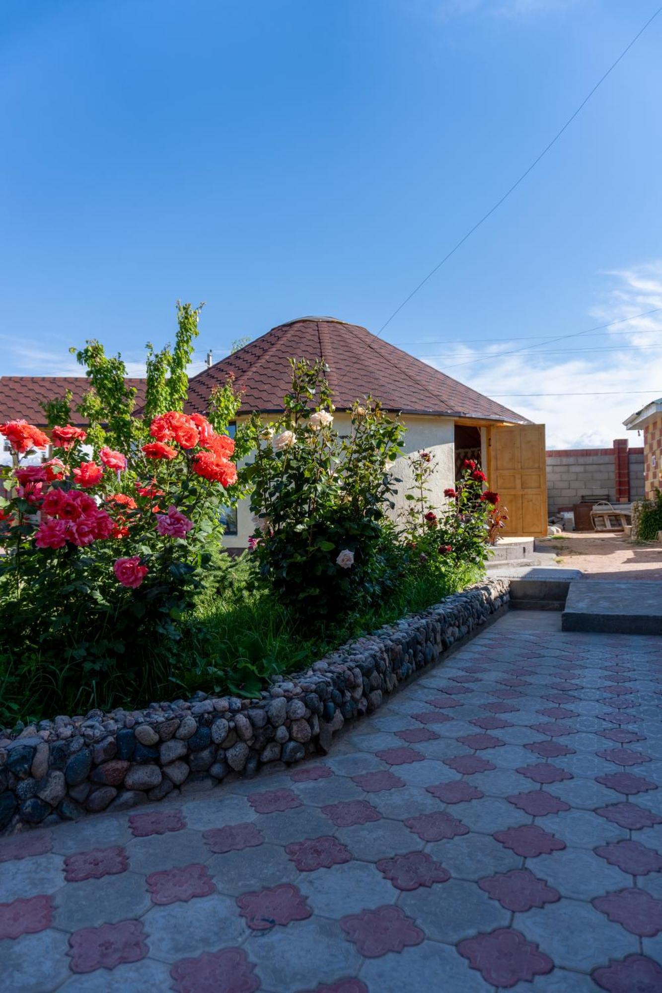 Svetlana Guest House Bokonbayevo المظهر الخارجي الصورة
